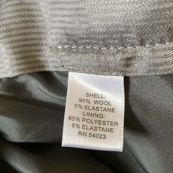 Grey wool Banana Republic pants - Picture 6 of 6